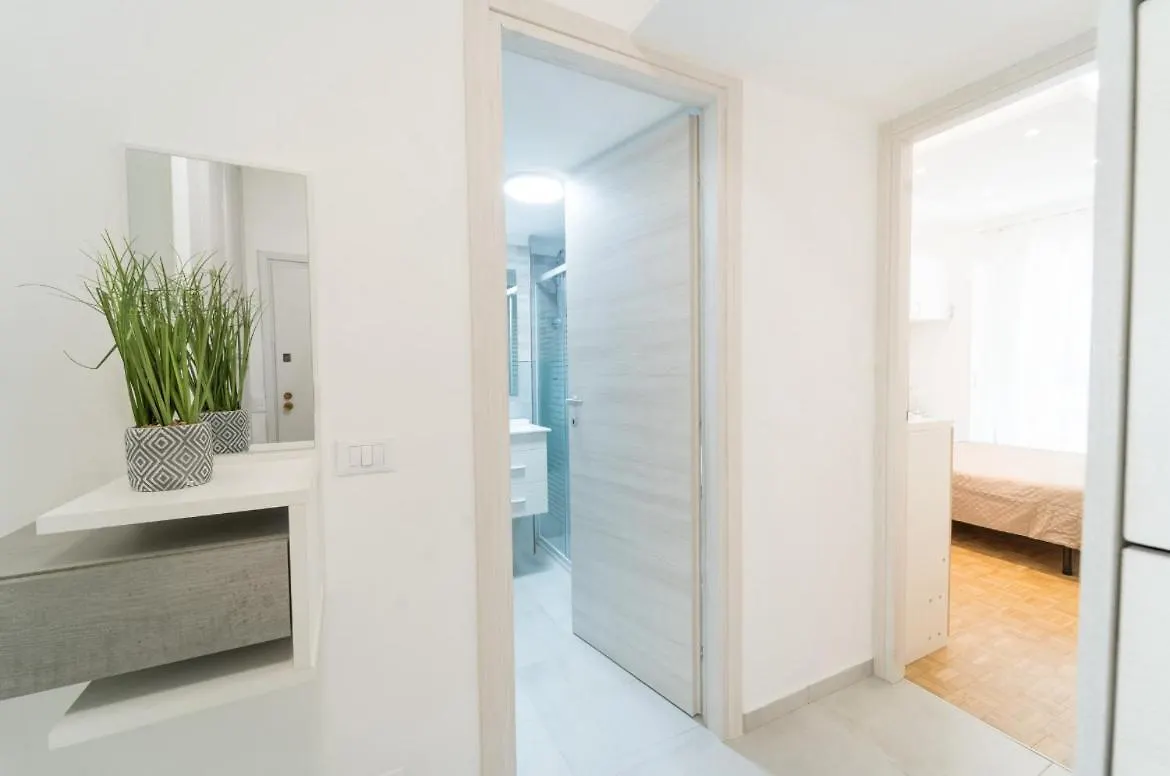 Sanny Apartment In The City Center Sanremo