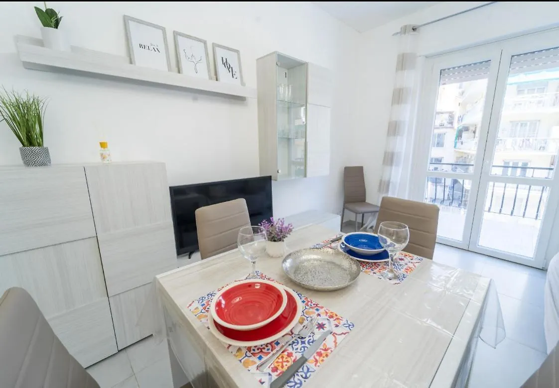 Sanny Apartment In The City Center Sanremo 0*,  Italy