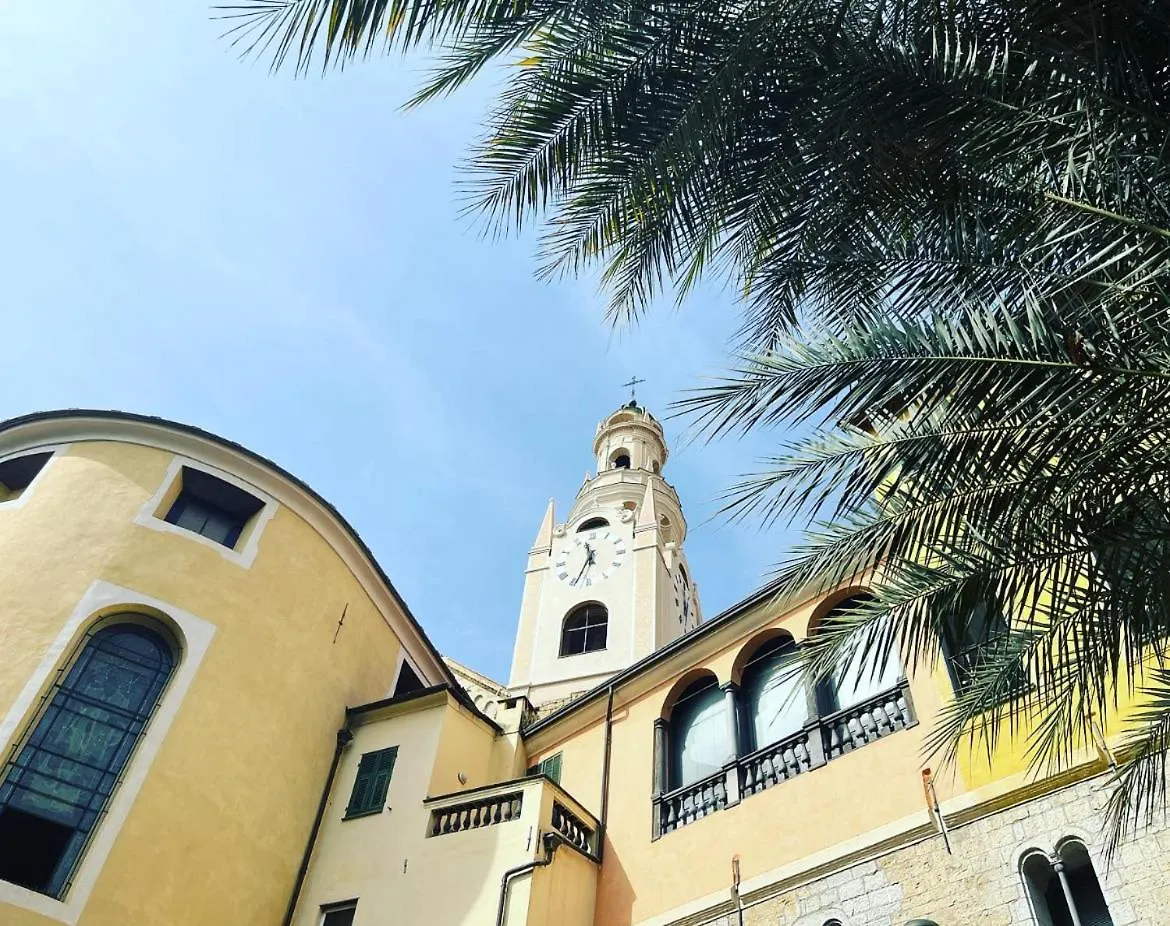 Sanny Apartment In The City Center Sanremo