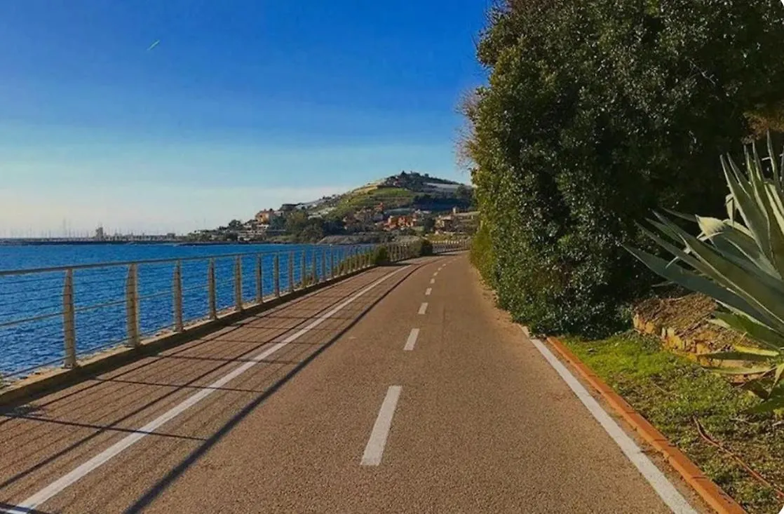 Sanny Apartment In The City Center Sanremo 0*,  Italy